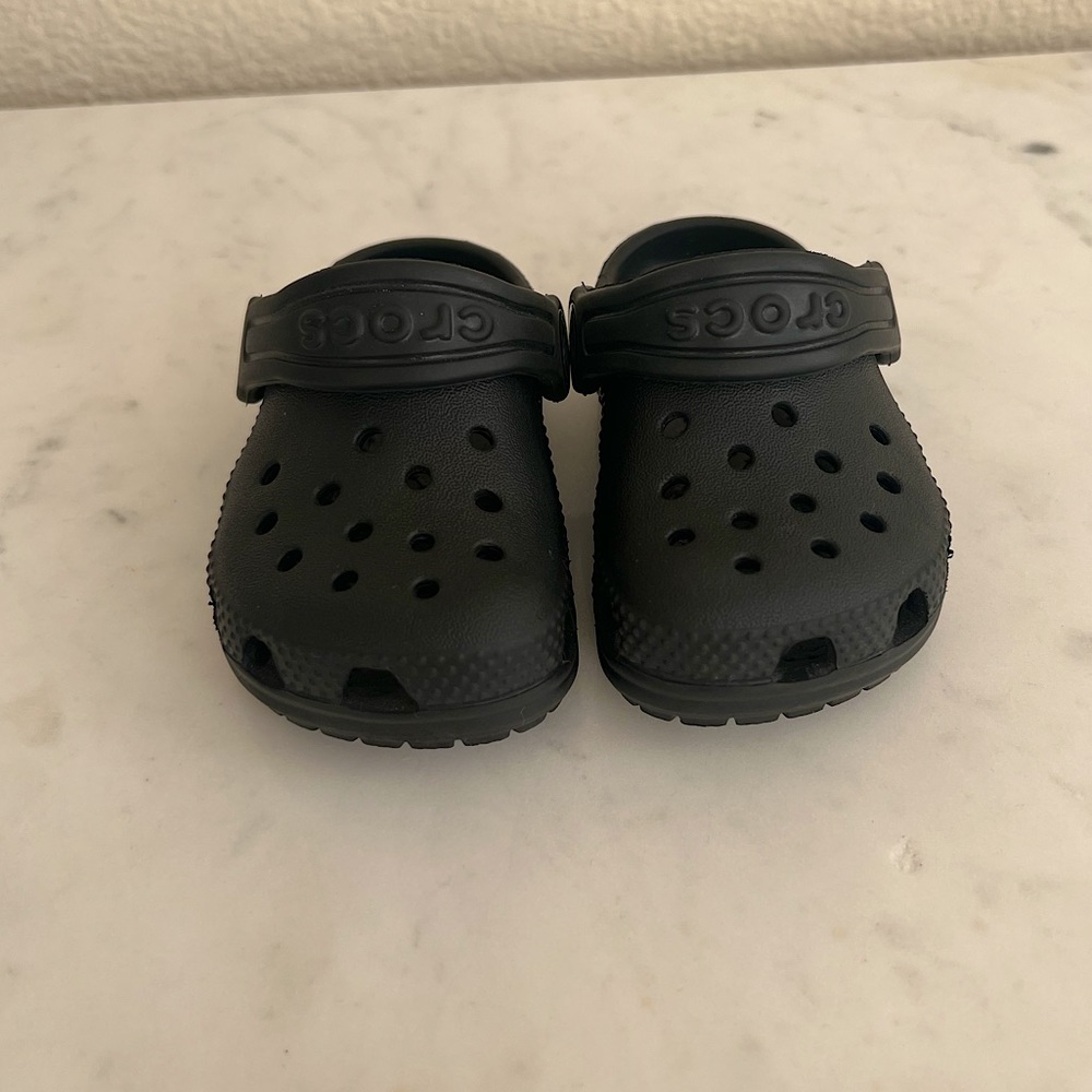 Baby crocs